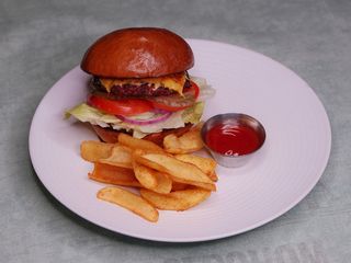 Булочка з біфштексом