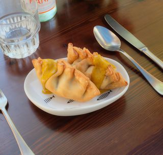 Nuestras Empanadas (2 Uds.)