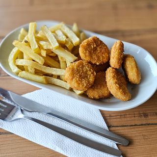 Nuggets e Batatas e um Bongo
