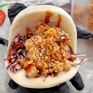 Bao pollo ( 1 pz )