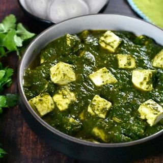 Palak paneer 