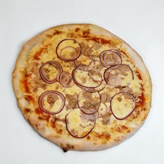 Pizza Al Tonno
