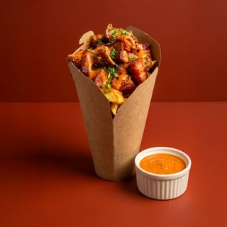 Patatas Belgas + Torreznos (20Cl.)
