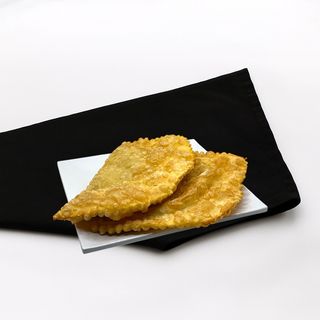 Чебурек с шпинатом