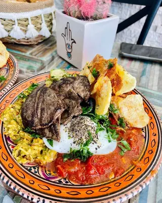 Plat Mokli Kebda