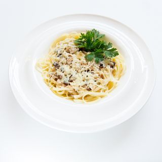 Паста з грибним  соусом (200/90г)