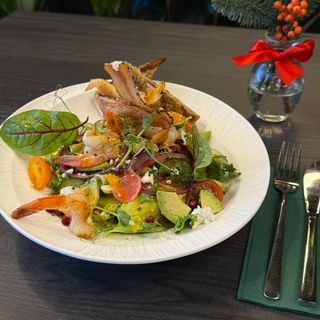 Sałatka z krewetkami