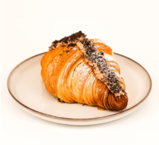 Круассан с нутеллой