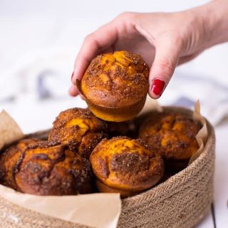 Magdalenas de boniato con nueces pecanas 