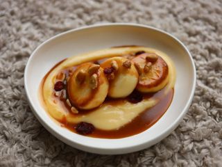 Сирники у заварному кремі з карамеллю (300g)