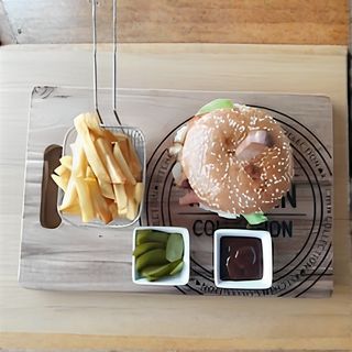 Пилешки бургер