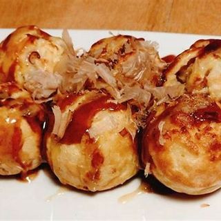 T134 Croquetes de polvo 