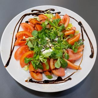 Ensalada De Burrata