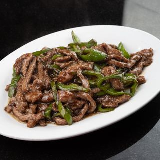 67. Ternera Con Pimientos