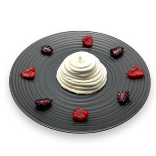 Pavlova Aux Fruits Rouges