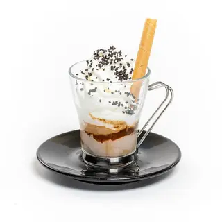 Caffè con panna fresca