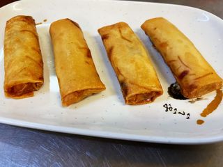 9. Rollitos Vietnamita (4 Uds.)
