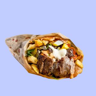 Shaorma carne de vită în lavaș arab