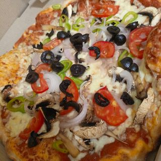 Pizza Végétarienne Double Pâte