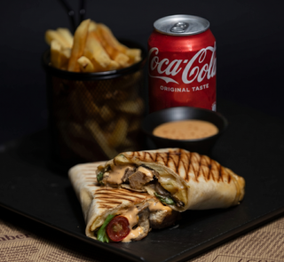 Tacos Au Poulet + Frites