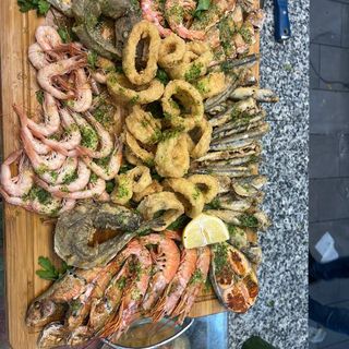 500g pescado variado frito y a la plancha 