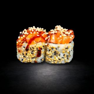 95. Uramaki De Llagostí Arrebossat Amb Salmó I Masago (8 Uds.)
