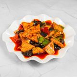 j13 ტოუფუ ბულგარული წიწაკით და სოკოთი