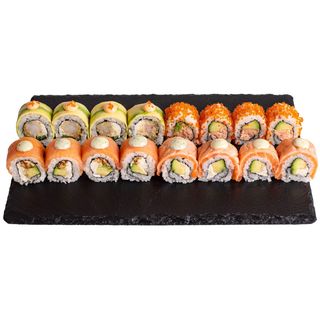 43.Chefs BOX (500г) + Кока Кола кен