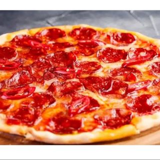 Pizza Peperoni 30 Cm.