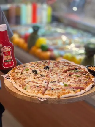 Pizza Royale
