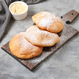 Պոնչիկ վանիլային կրեմով