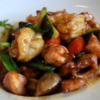 Gambas salteadas con pollo