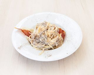 Spaghetti alla Forma Especialidade da Casa (Nível 2)