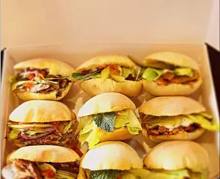 Pita Box  9 pièces+ 3 Frites