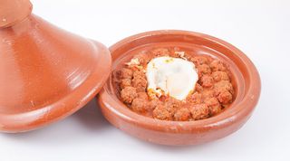 Tagine Viande Hachée et œuf