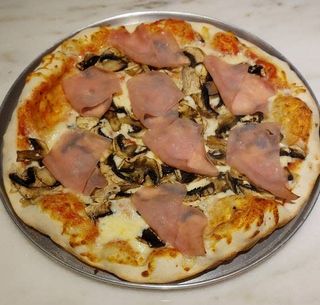 Pizza Napoli (Familiar)