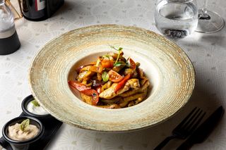 Wok de pui cu legume