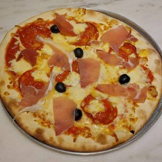 Pizza Transmontana (Média)