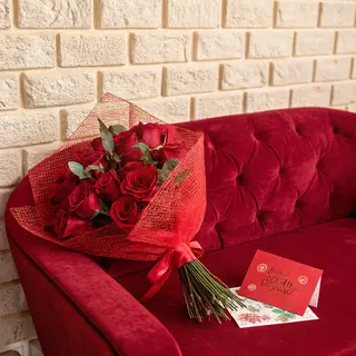 Tendresse Rubis - 17 Roses Rouges