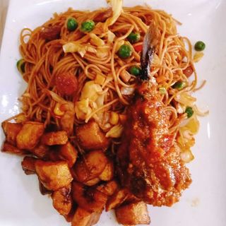 Spaghetti + Plantain + Titus fish