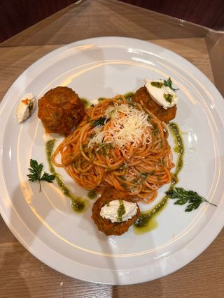 meatballs pasta
