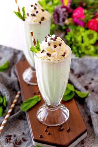 Mint choc chip milkshake
