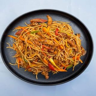 Stir fried spaghetti