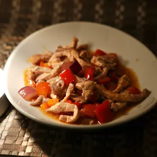 Maiale in salsa piccante