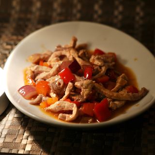 Maiale in salsa piccante