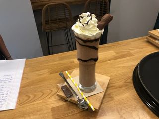 Frappé De Kit Kat Con Nata (450 Ml.)