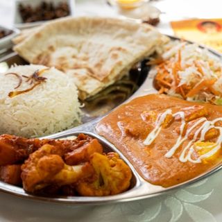 Paneer Makhanwala & Aloo Gobi