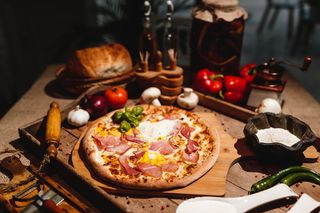 Pizza Carbonara