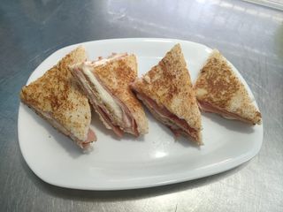 Sándwich Doble Mixto