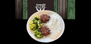 Телешки бургери Блек ангъс два броя с две гарнитури по избор (450г)